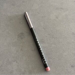 Nuance Chantecaille Lip Definer
